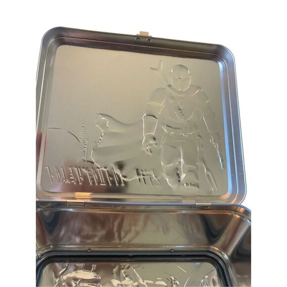Funko Multicolor Star Wars The Mandalorian Metal Tin Lunchbox - Picture 4 of 13